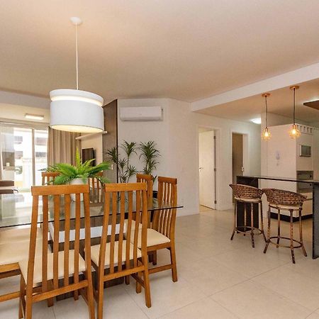 Boulevard 224D - Excelente Apartamento Em Condominio De Luxo No Centro De Bombinhas - Piscina - Jacuzzi - Academia - Portaria 24H. Exteriör bild