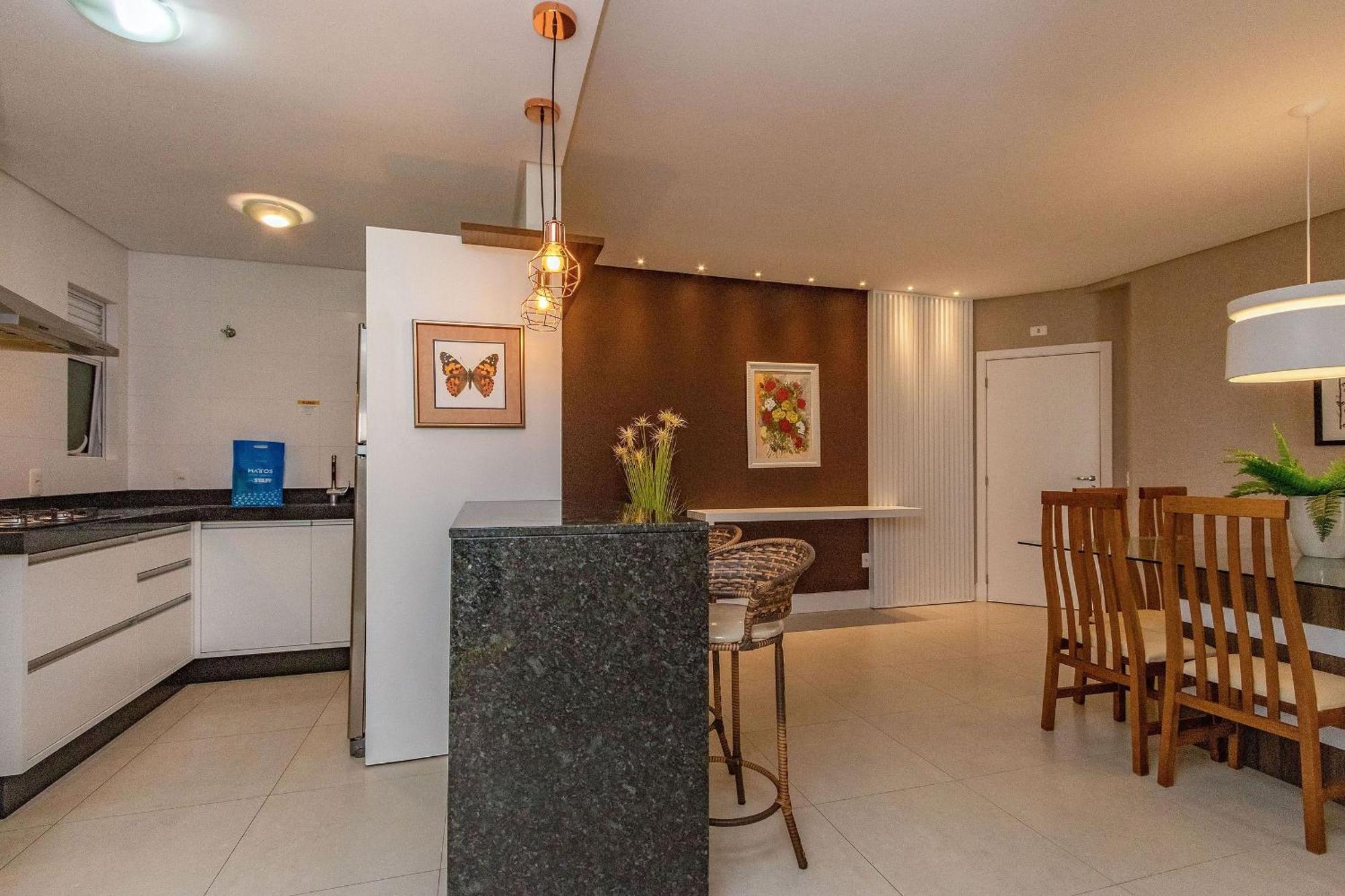 Boulevard 224D - Excelente Apartamento Em Condominio De Luxo No Centro De Bombinhas - Piscina - Jacuzzi - Academia - Portaria 24H. Exteriör bild