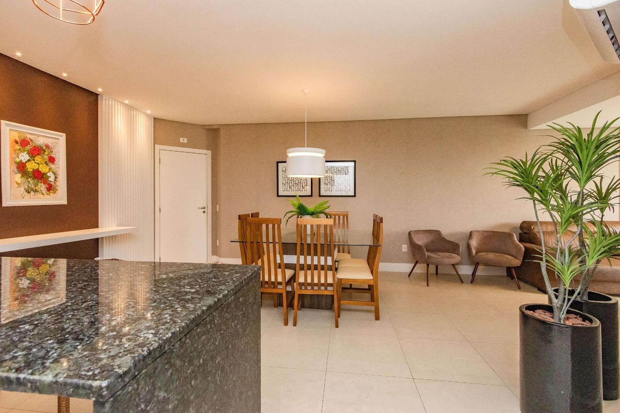Boulevard 224D - Excelente Apartamento Em Condominio De Luxo No Centro De Bombinhas - Piscina - Jacuzzi - Academia - Portaria 24H. Exteriör bild